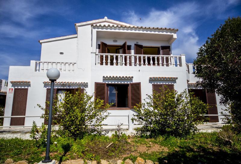 Apartamentos Binibeca Mar Екстериор снимка