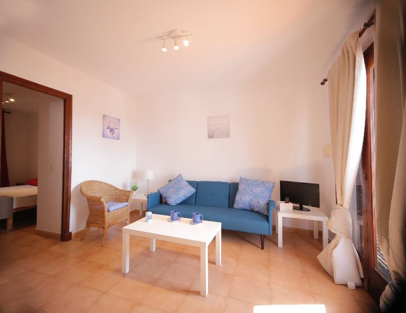 Apartamentos Binibeca Mar Екстериор снимка